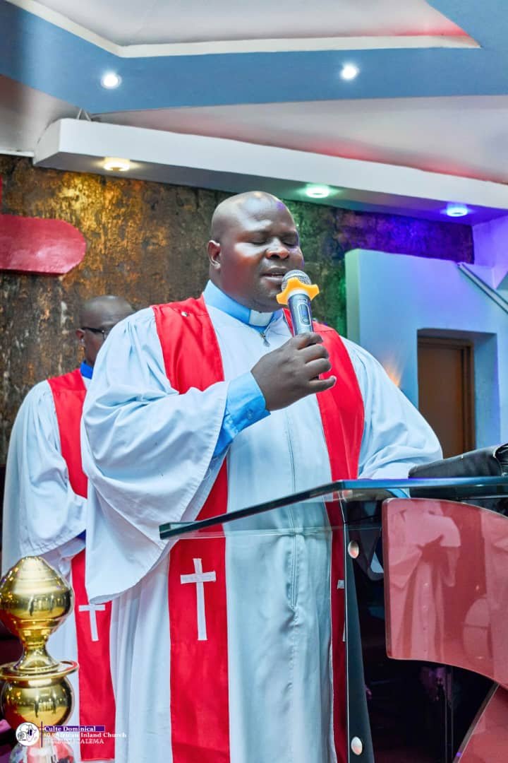 Réverend Pasteur Intendant Antoine KOBA